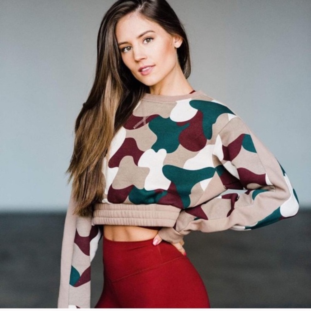 Balance athletica camo crop sweatshirt worn once